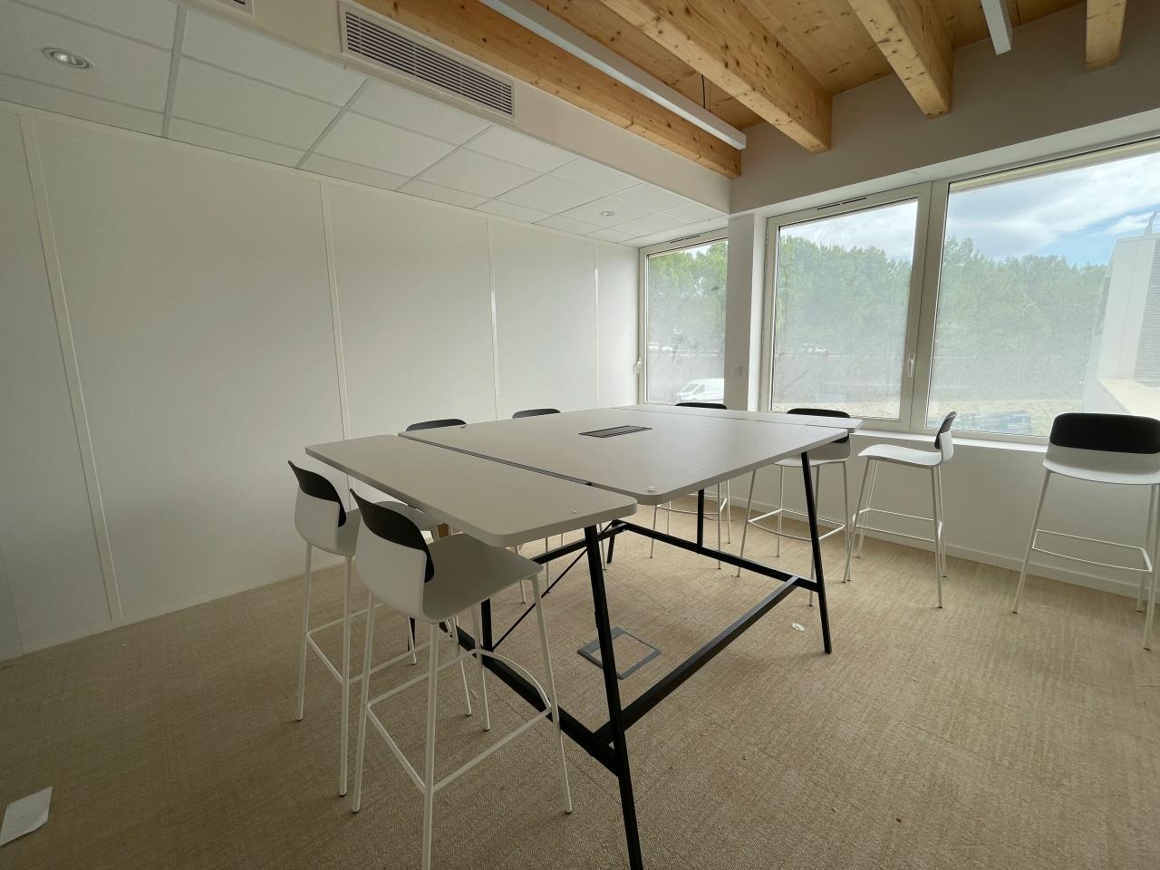 Bureau Ventabren 1053m² Location bureau OLBUR2313993 12